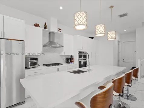 4388 NW 81st Avenue Doral FL 33166