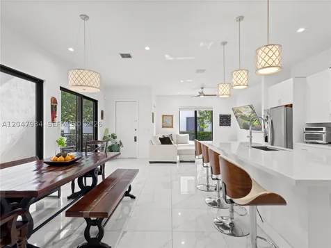4388 NW 81st Avenue Doral FL 33166
