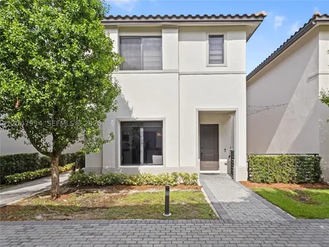 4388 NW 81st Avenue Doral FL 33166