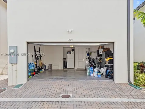4388 NW 81st Avenue Doral FL 33166