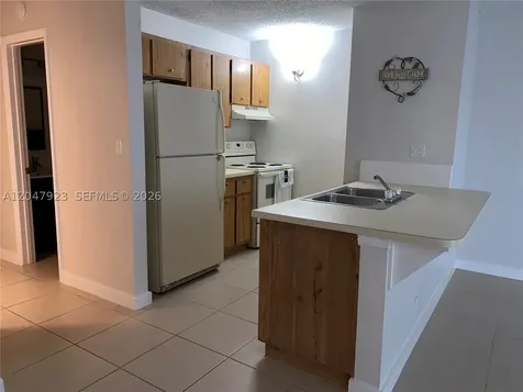 2701 Riverside Drive Coral Springs FL 33065