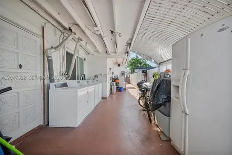 5800 SW 20th Street Miami FL 33155