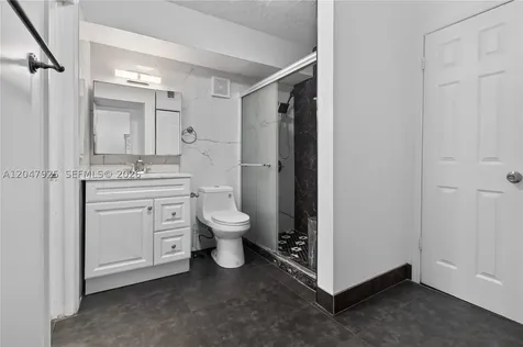 6070 W 18th Avenue Hialeah FL 33012