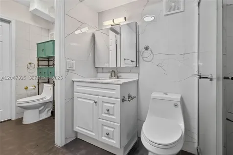 6070 W 18th Avenue Hialeah FL 33012