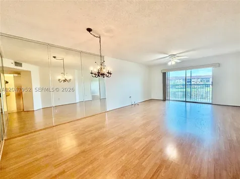 1351 SW 141st Avenue Pembroke Pines FL 33027