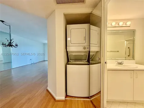 1351 SW 141st Avenue Pembroke Pines FL 33027