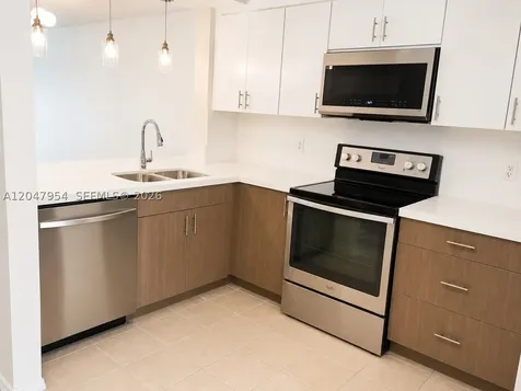 3 Whitehead Circle Weston FL 33326