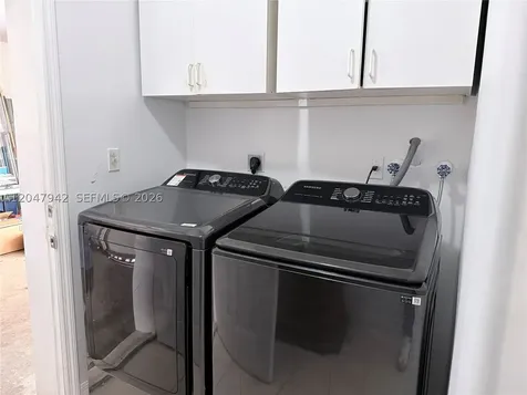 10824 NW 51st Lane Doral FL 33178