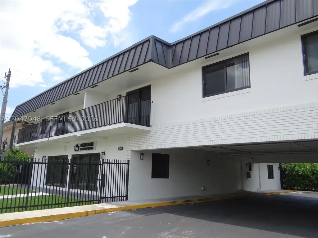 5980 SW 40th Avenue Dania Beach FL 33312