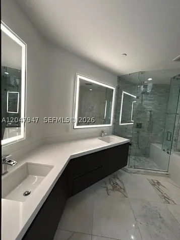 851 NE 1st Avenue Miami FL 33132