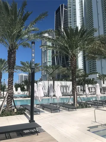 851 NE 1st Avenue Miami FL 33132