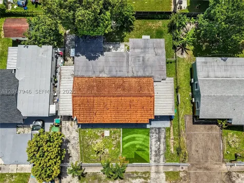 19200 NW 44th Avenue Miami Gardens FL 33055