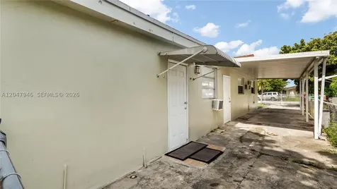 19200 NW 44th Avenue Miami Gardens FL 33055