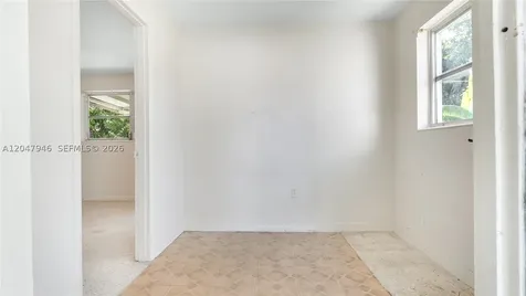 19200 NW 44th Avenue Miami Gardens FL 33055