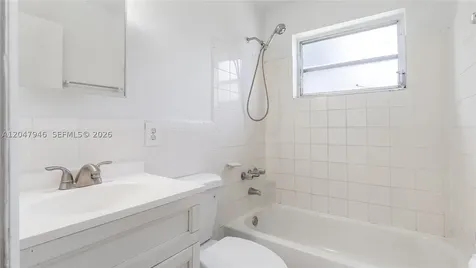 19200 NW 44th Avenue Miami Gardens FL 33055