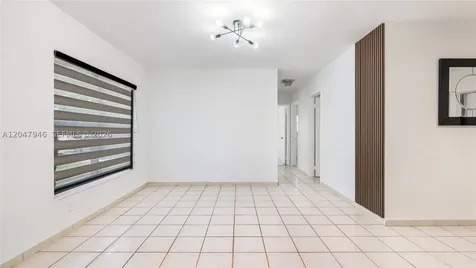 19200 NW 44th Avenue Miami Gardens FL 33055