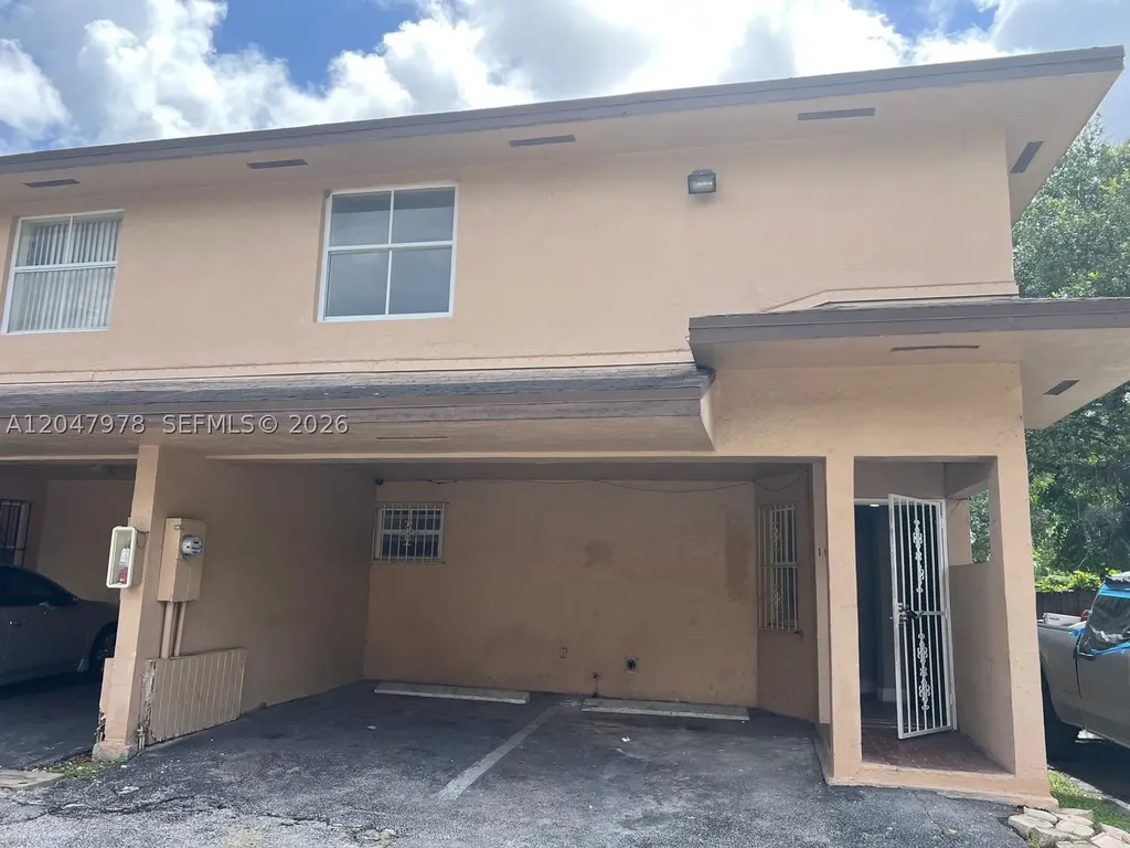 451 NE 136th Street North Miami FL 33161