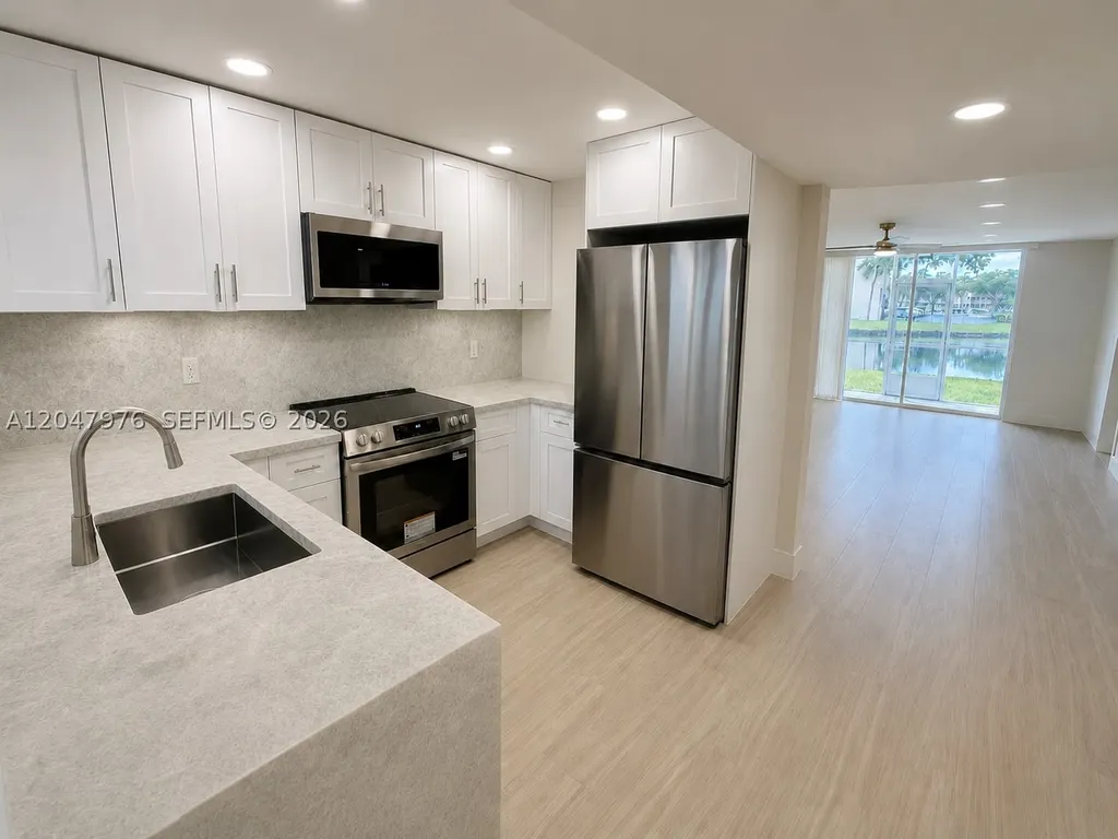 8600 Sunrise Lakes Boulevard Sunrise FL 33322
