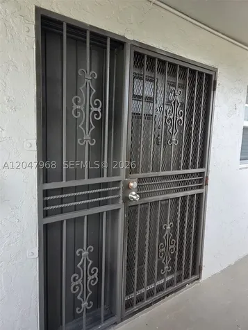 40 NW 87th Avenue Miami FL 33172
