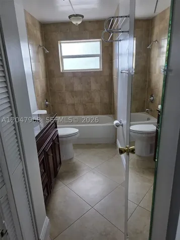 40 NW 87th Avenue Miami FL 33172