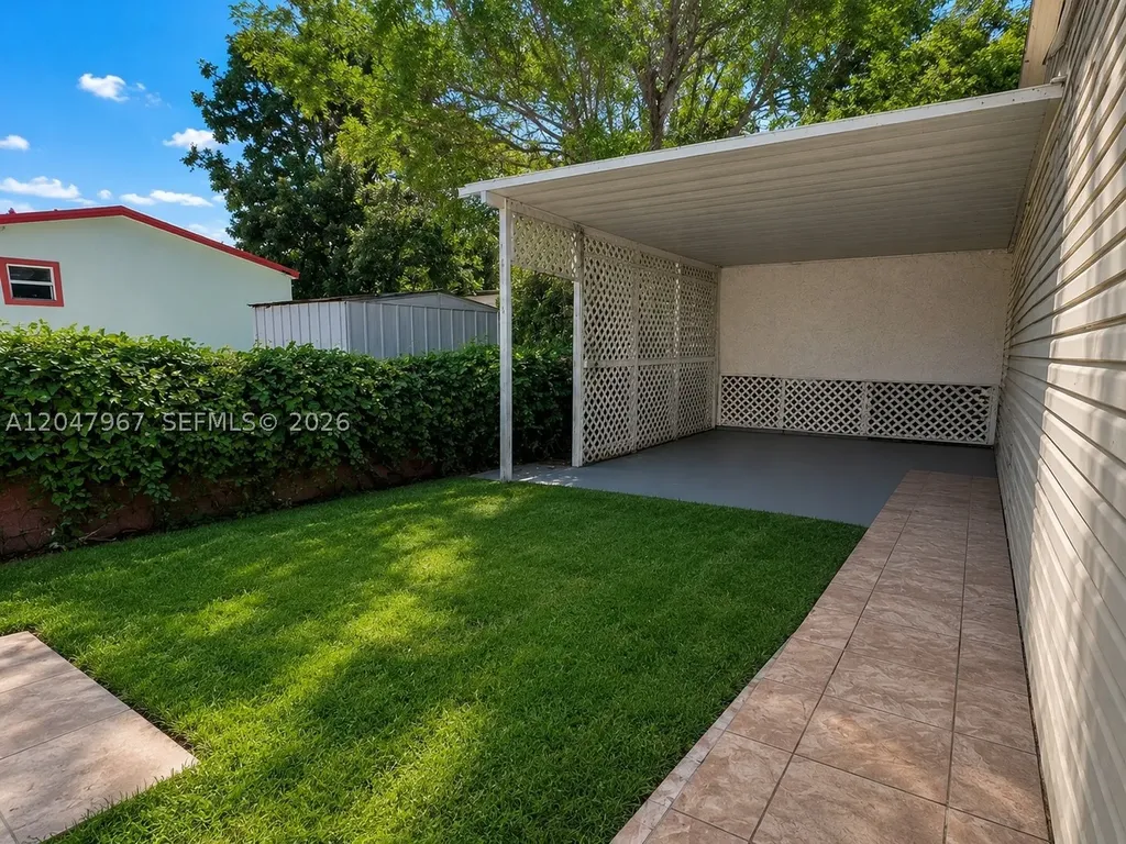 19800 SW 180th Ave Lot 583 Miami FL 33187