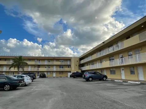 1300 NE 191st Street Miami FL 33179