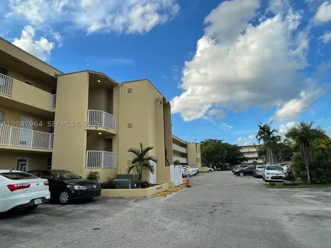 1300 NE 191st Street Miami FL 33179
