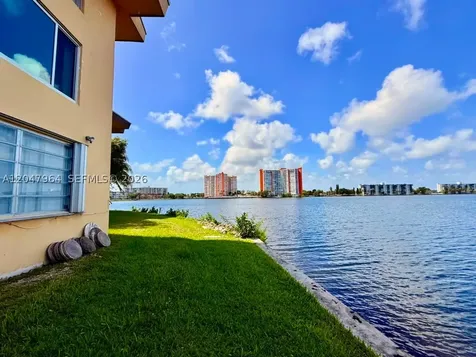 1300 NE 191st Street Miami FL 33179