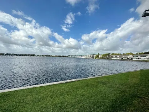 1300 NE 191st Street Miami FL 33179