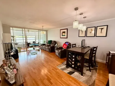 1300 NE 191st Street Miami FL 33179