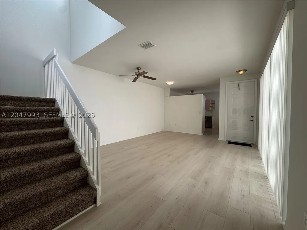 1595 Seagrape Way Hollywood FL 33019