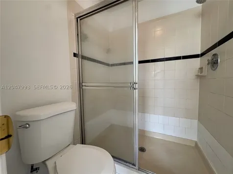 1595 Seagrape Way Hollywood FL 33019