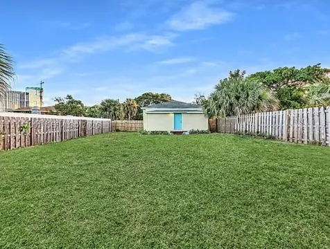 719 9th Street West Palm Beach FL 33401