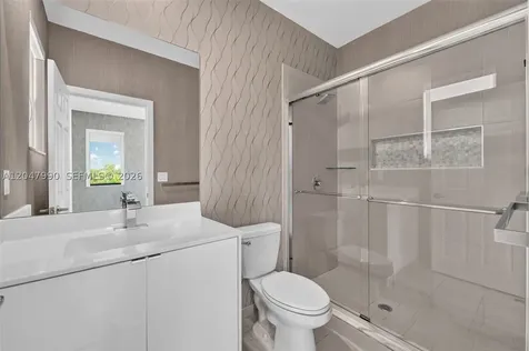10908 W 32nd Lane Hialeah FL 33018
