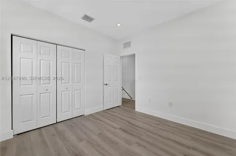 10908 W 32nd Lane Hialeah FL 33018