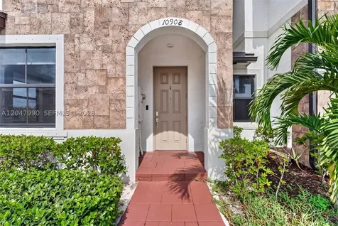 10908 W 32nd Lane Hialeah FL 33018