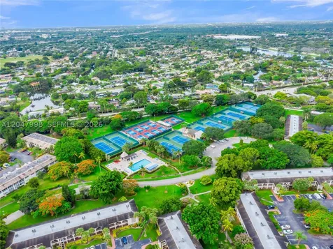 2305 Lucaya Lane Coconut Creek FL 33066
