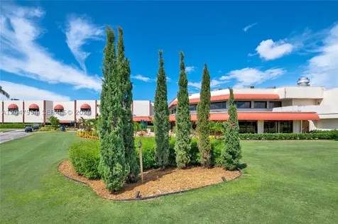 Pembroke Pines FL 33025