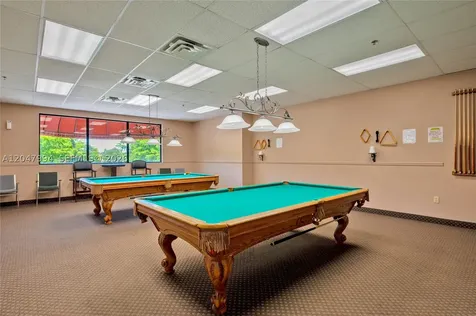 Pembroke Pines FL 33025