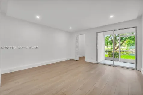 2101 Lucaya Bend Coconut Creek FL 33066