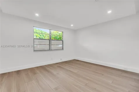 2101 Lucaya Bend Coconut Creek FL 33066