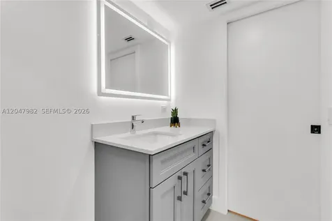 2101 Lucaya Bend Coconut Creek FL 33066