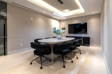 725 NE 24th Street Miami FL 33137