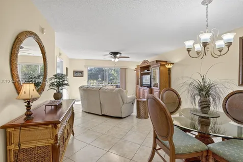1651 SW 127th Avenue Pembroke Pines FL 33027