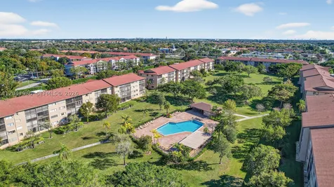 1651 SW 127th Avenue Pembroke Pines FL 33027