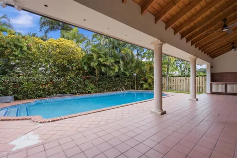 8320 NW 167th Terrace Miami Lakes FL 33016