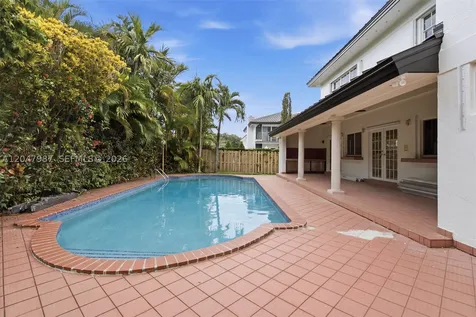 8320 NW 167th Terrace Miami Lakes FL 33016