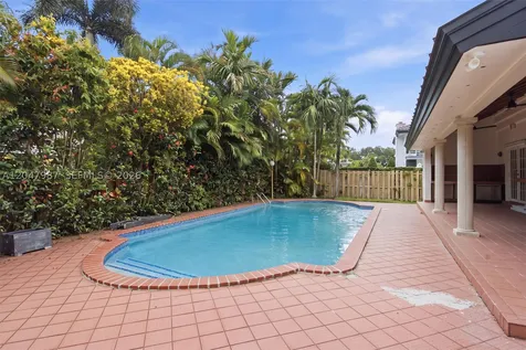 8320 NW 167th Terrace Miami Lakes FL 33016
