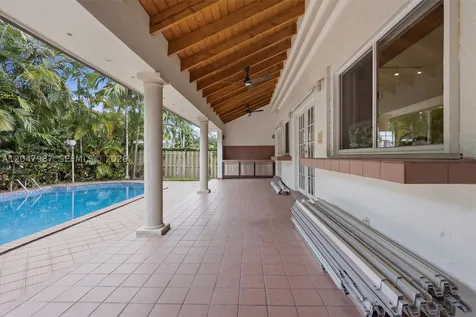 8320 NW 167th Terrace Miami Lakes FL 33016