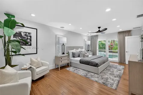 3050 NE 41st Street Fort Lauderdale FL 33308